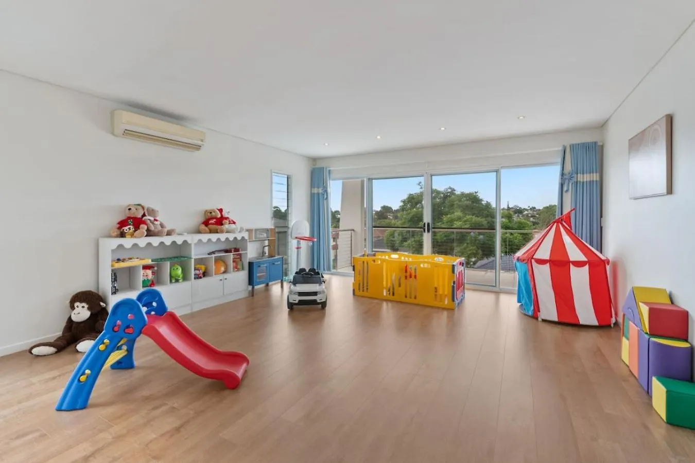 Casa de Férias 5Beds Luxu Home With Pool And Ac Conveniently Located Brisbane Austrália